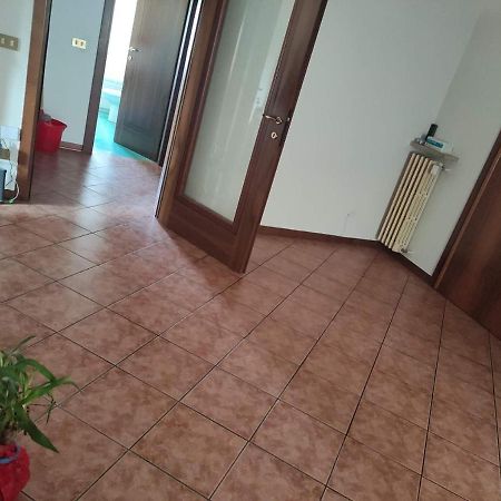 简约单人房间simple Single Room Местре Экстерьер фото