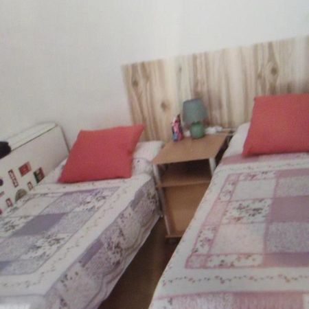 简约单人房间simple Single Room Местре Экстерьер фото